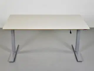 Scan office hæve-/sænkebord med hvid linoleum, 140 cm.