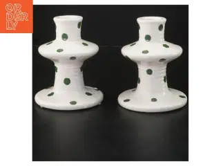 Keramik lysestager i hvid med grønne prikker (str. 11,5 cm)