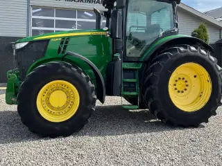 John Deere 7230R Med frontlift. Stor stærk traktor til små penge