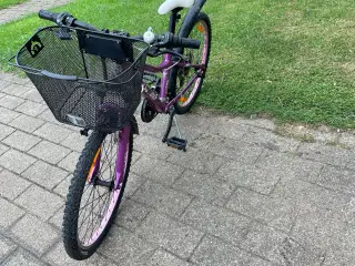 mountainbike.liv 24 tommer.     aluminum ,21gear.
