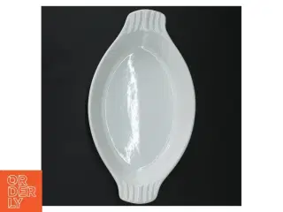 Hvid oval serveringsfad
