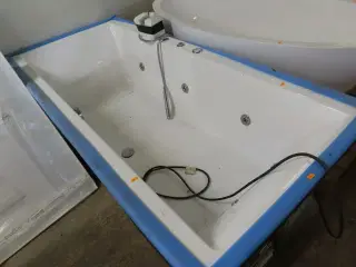 Jacuzzi