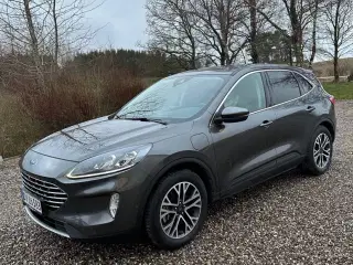 Ford Kuga 2,5 Plug-in Hybrid Titanium