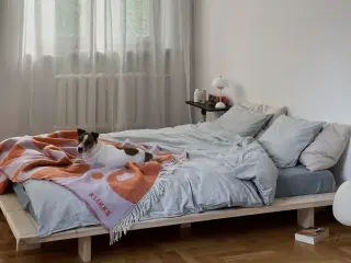 Sengestel fra Karup Design 180x200cm