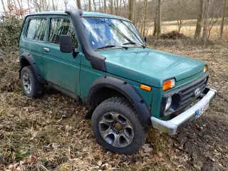 Lada Niva 1,7 i