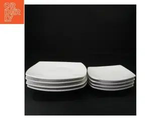 Tallerkener fra Arona (str. 19 x 19 cm og 14 x 14 cm)