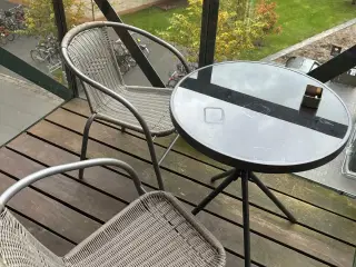 Outdoor table