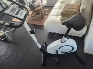 Motionscykel Maxfit. Alt virker også display