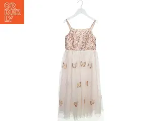 Pailletkjole med sommerfugle fra H&M (str. 134)