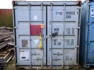 CONTAINER 8 / 10