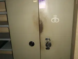 Pengeskab, Kovona