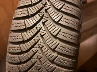 🛞 Vinterdæk på stålfælge – 155/65 R14 Hankook Win