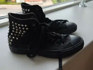 Converse Chuck Taylor All Star med nitter