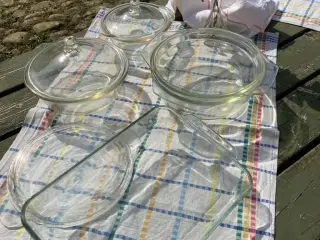 Retro (Antik) glas skåle med låg.