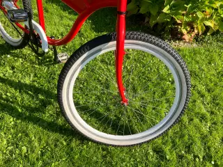 Vintage cruiser bike