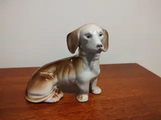 Fin porcelæns gravhund