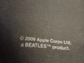 BEATLES SKULDERTASKE
