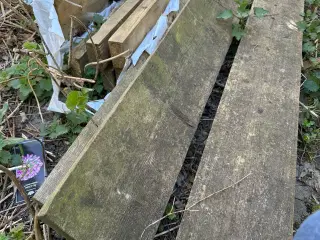 Byggematerialer gives væk