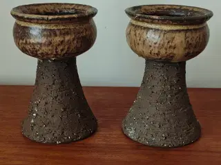 2 flotte keramik lysestager