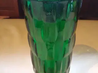 Flot grøn glasvase