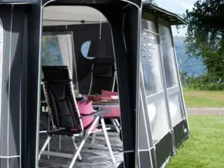 Isabella penta dørmarkise