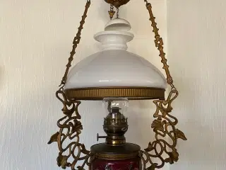 Antik lampe. - byd