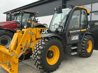 JCB 542-70 AGRI XTRA Dual Tech