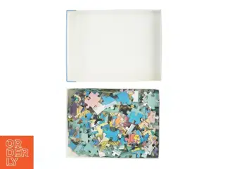 UNICEF puslespil fra UNICEF (str. 43 x 47 cm)