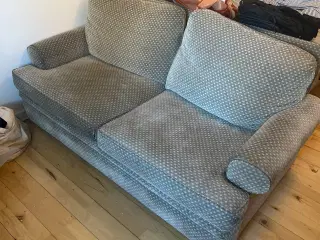 Free Sofa