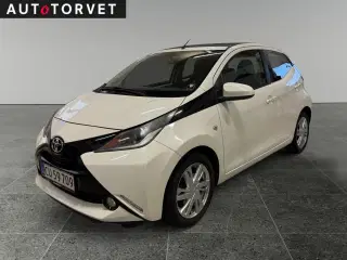 Toyota Aygo 1,0 VVT-i x-wave Sky