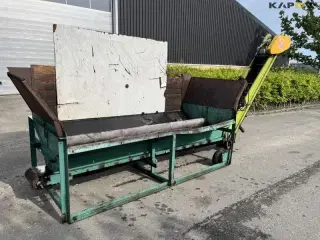 - - - Transportbånd