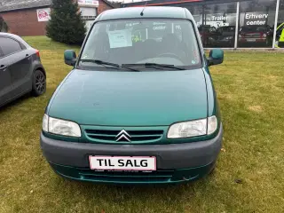 Citroën Berlingo 1,8 Family 90HK