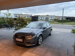 Audi A3 2,0 TDi 150 Ambiente Sportback S-tr.