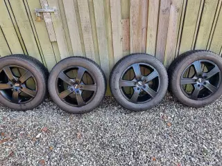 Nye sorte 16" alu med gode vinterdæk 
