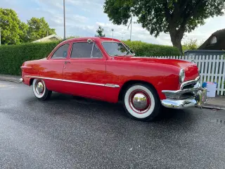 Ford Custom 1950