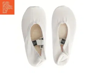 Gymnastiksko Carite Balance Sko fra Carite (str. 31 )