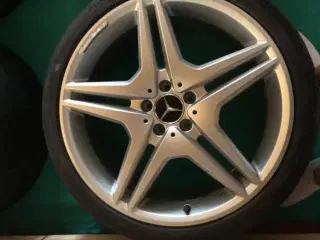 Mercedes AMG fælge.