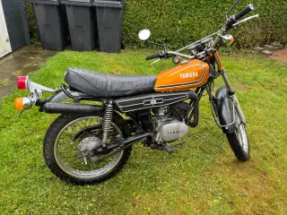 Yamaha DT 125E