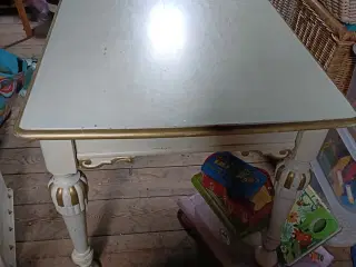 Ældre bord