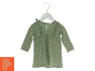 Kjole fra H&M (str. 74)