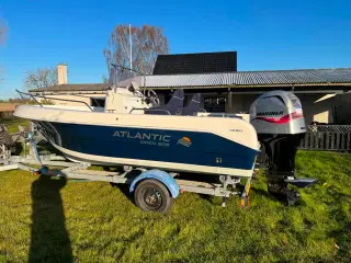 Atlantic 505 Open med 100hk Mariner 4-takt