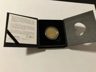 20 kroner - Margrethe II og Prins Henriks guldbryllup 2017 i æske