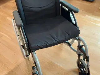 Kørestol 50 bred