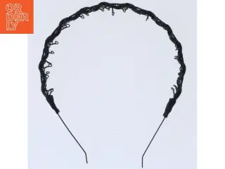 Sort hårbøjle med ornamenter (str. 15,5 cm)