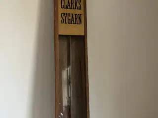 Smuk gammel sytrådsholder i træ og glas 