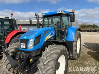 Traktor New Holland TVT 195