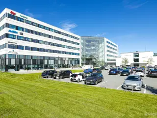 Kontordomicil på 5. etage i nyopført ejendom