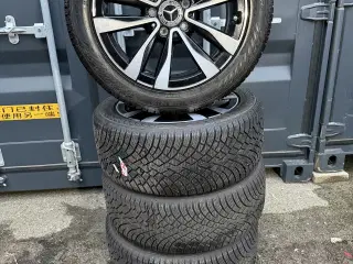 Mercedes 17 fælge med vinterdæk passer til C/E/CLA