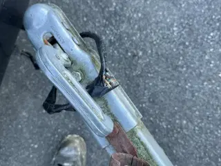 Variant trailer 1000 kr.