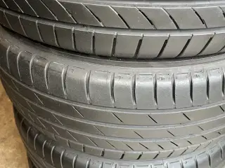 205-60-16 Sommerdæk Kumho.